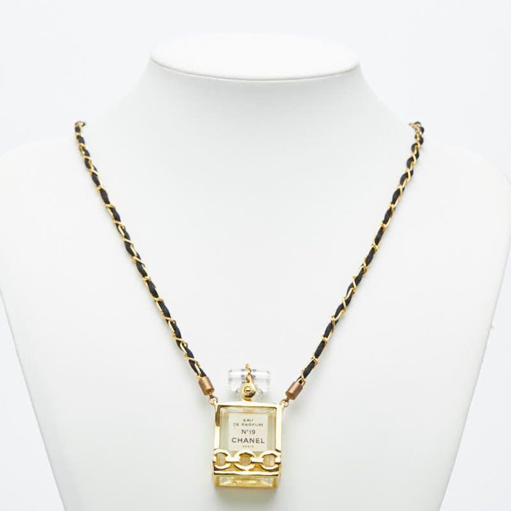 ★SOLD★ Chanel Perfume Bottle Chain Pendant Necklace Gold Black Nylon Plated - Picture 6 of 7